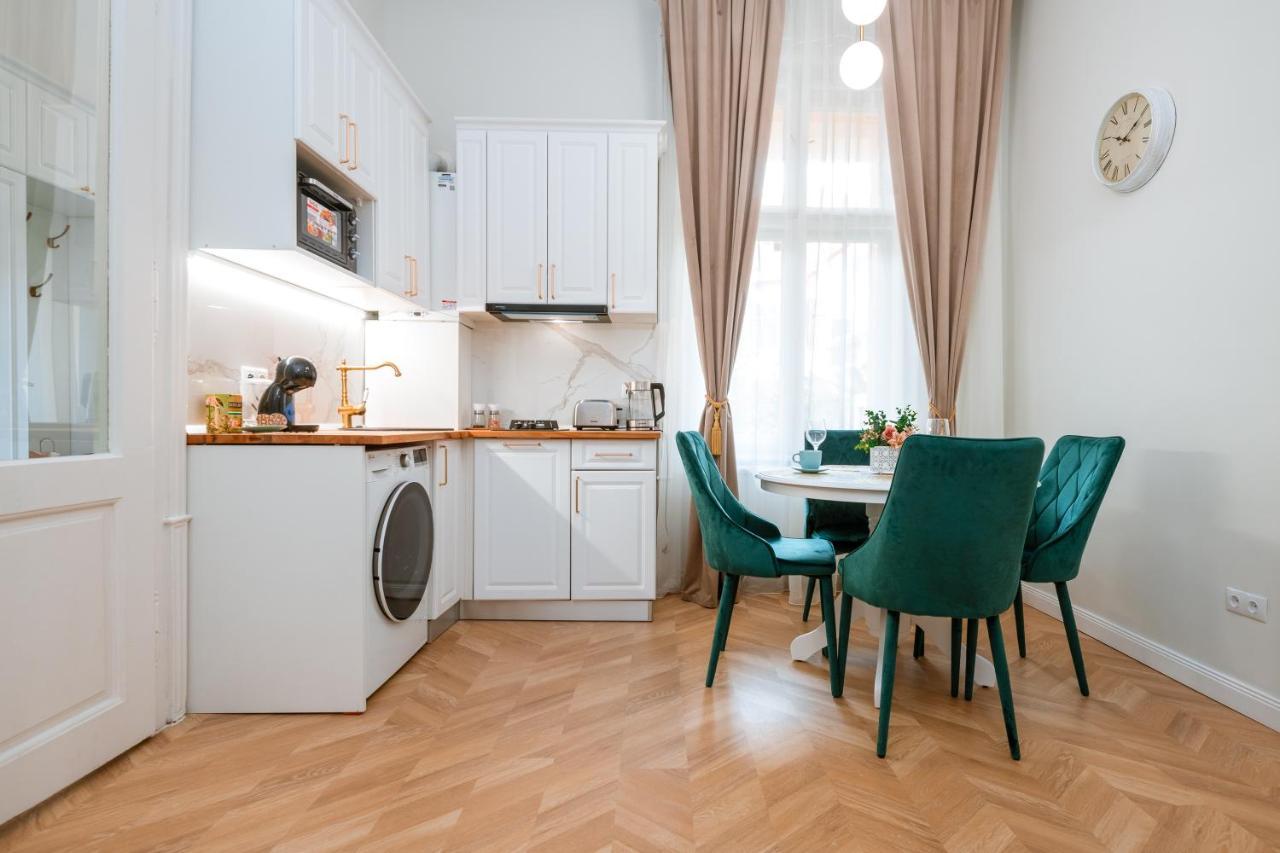 Apartament De Lux Central, P-Ta Matei Corvin Cluj-Napoca Luaran gambar
